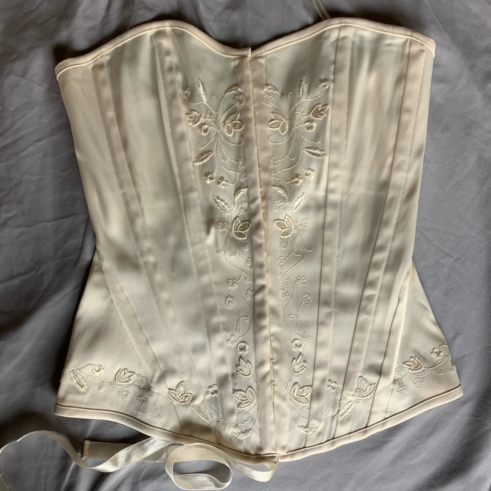 Charlotte Russe Cream Corset